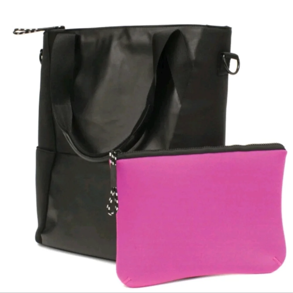M-Edge Tech Tote Bag with Charging Cables & Battery